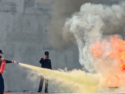 消防安全无小事，应急演练筑平安——古蔺职高开展2025年秋期消防应急疏散演练