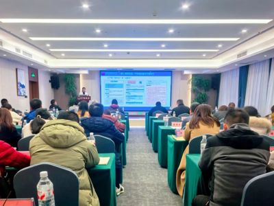 古蔺职高在泸州市中职教育教材建设成果推广活动上分享国规教材建设经验