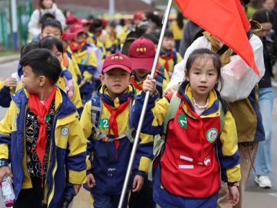 “萌娃”进职校，童心遇“匠心”——古蔺二小到古蔺职高开展职业启蒙实践活动